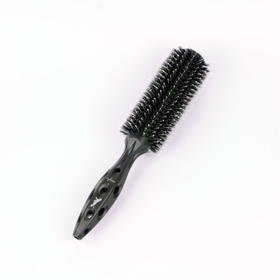 Y.S. Park Carbon Tiger Brush – nezaobilazan alat za zaglađenu i sjajnu ravnu kosu