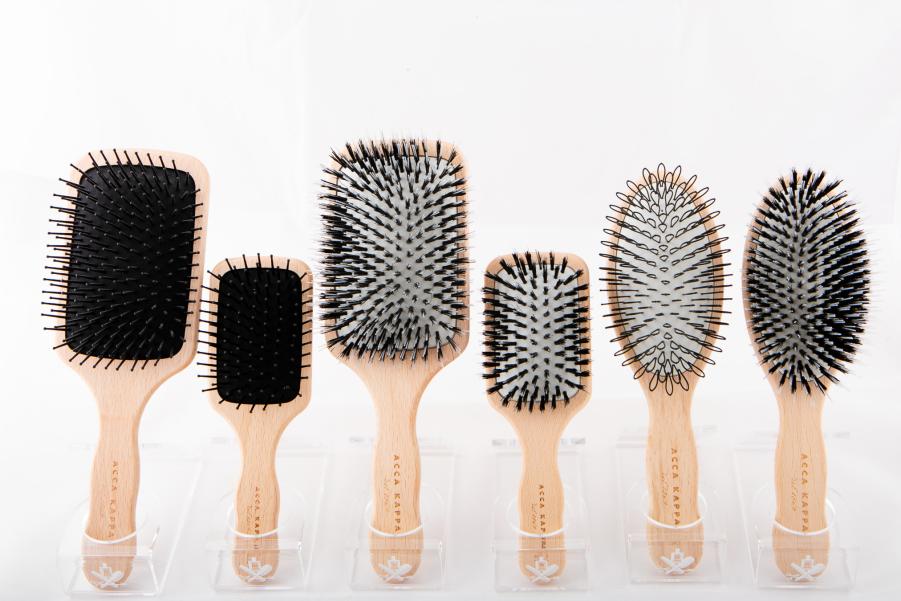 Natural Brush četke za raščešljavanje s ciljem i zadatkom za svaki frizerski salon