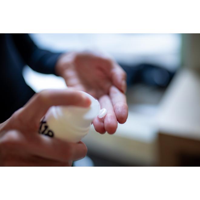 Leave-In Molecular Repair Hair Mask