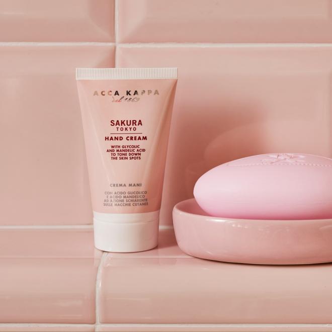 Sakura Tokyo - Gift Set Hand Cream & Soap